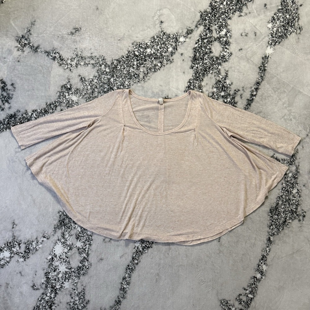 Free People Top Womens Size S Beige Jersey Knit Tambourine 3/4 Sleeve Scoop Neck